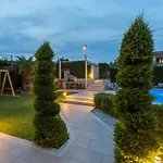 فيلة Anabel With Pool Kaštelir